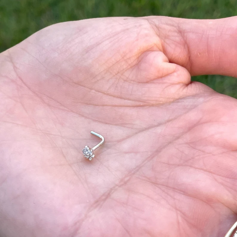 Flower Natural Diamond Nose Ring L Shape 14K Solid Gold 20 Gauge