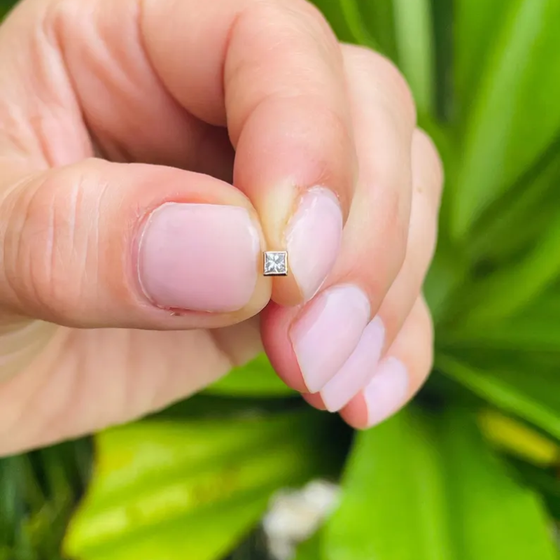 Dermal Top 3mm Princess Cut Natural Diamond Labret Stud 14k Gold Bazel Setting