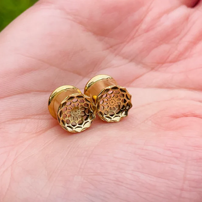 Flower Double Flared 14k Solid Gold Tunnel Ear Gauges Flesh Tunnles