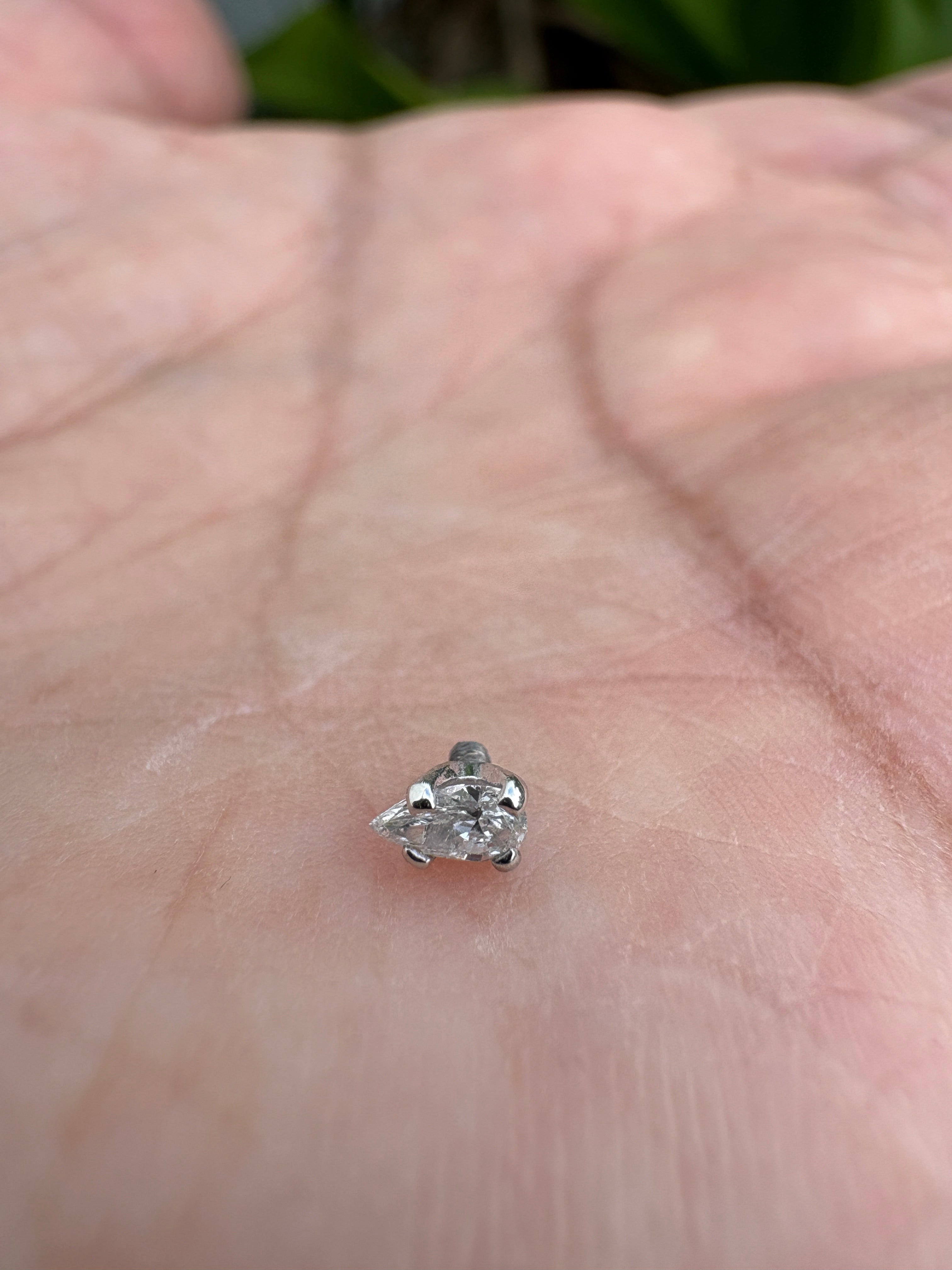 Dermal Top 4mm Pear Shape Natural Diamond Labret Stud 14k Gold Prong Setting