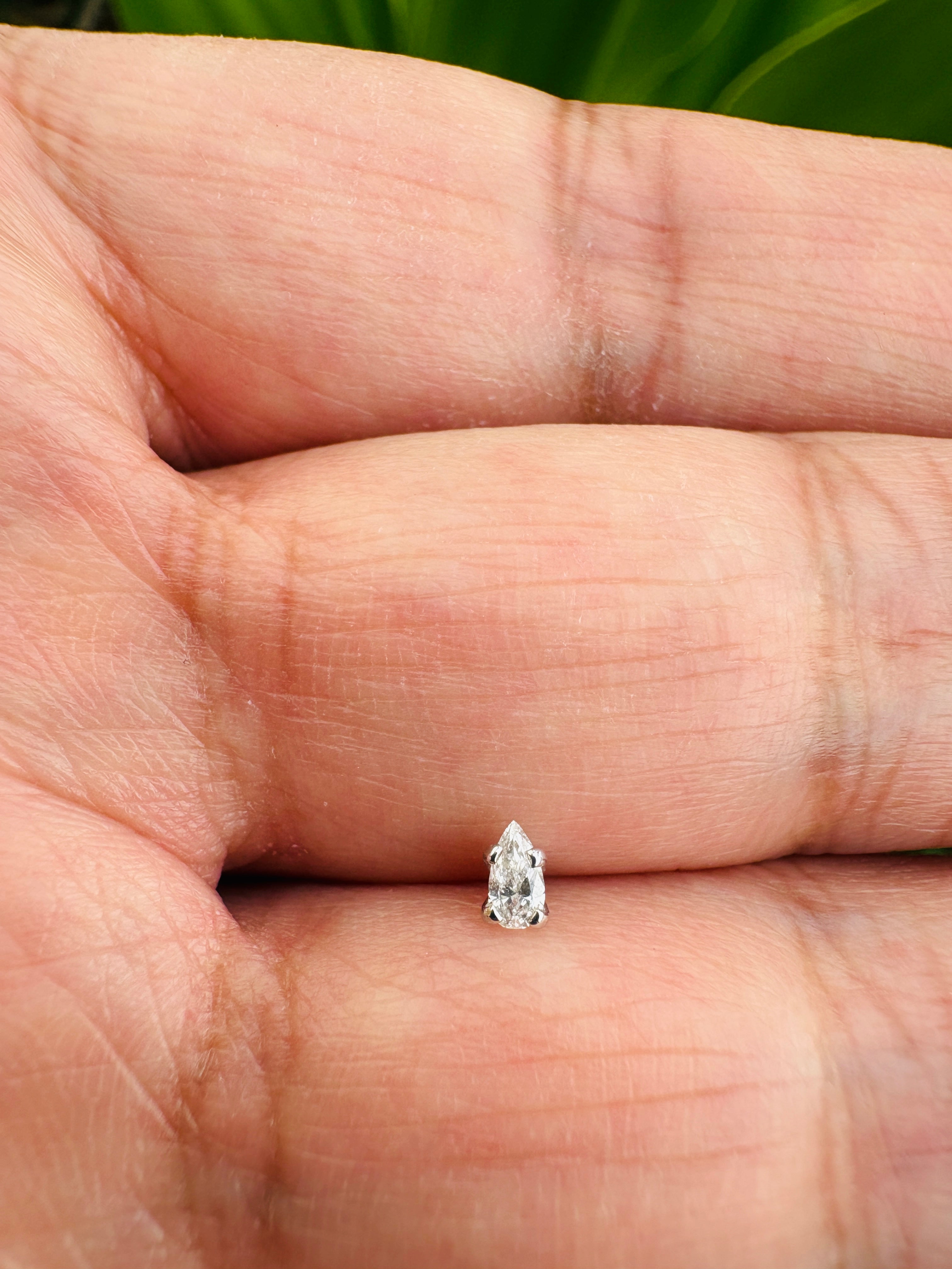 Dermal Top 4mm Pear Shape Natural Diamond Labret Stud 14k Gold Prong Setting