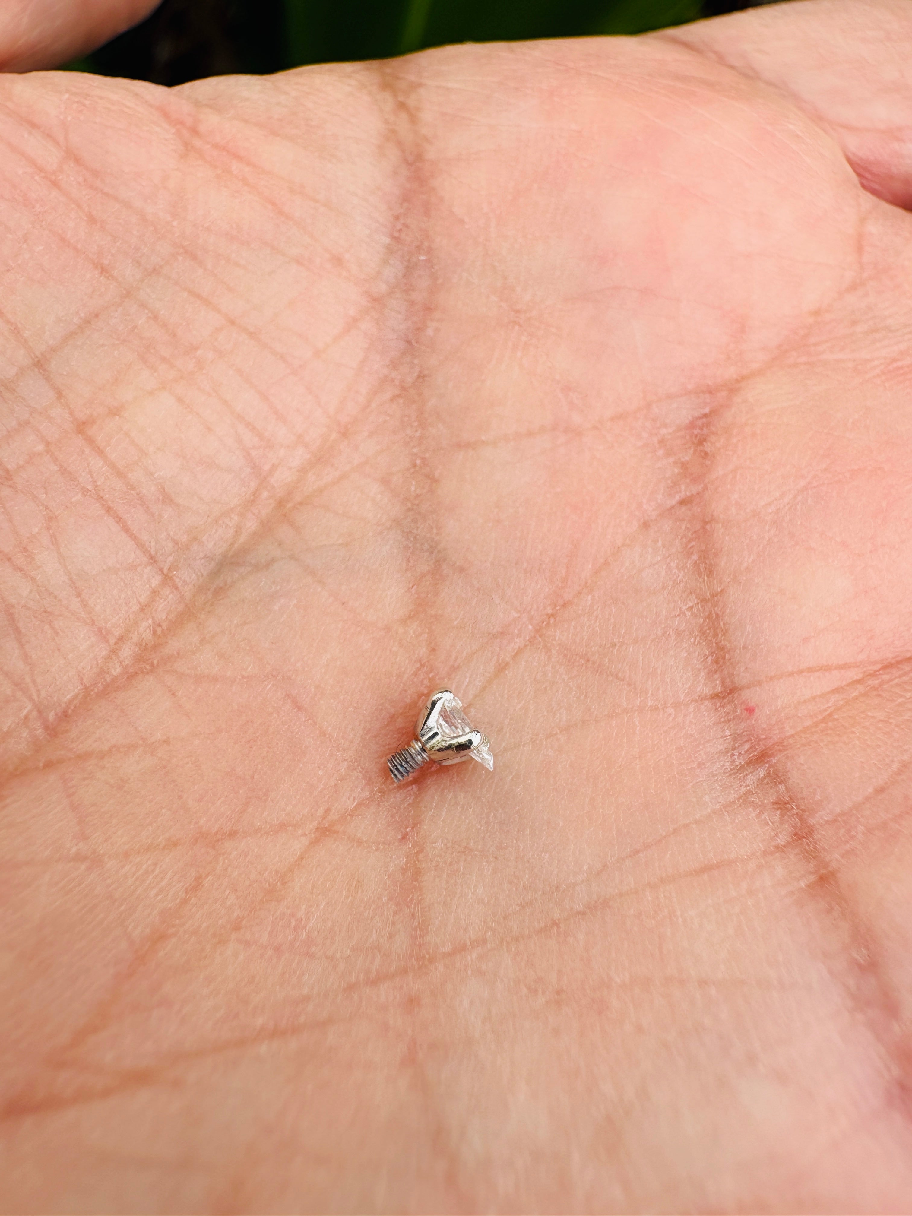 Dermal Top 4mm Pear Shape Natural Diamond Labret Stud 14k Gold Prong Setting